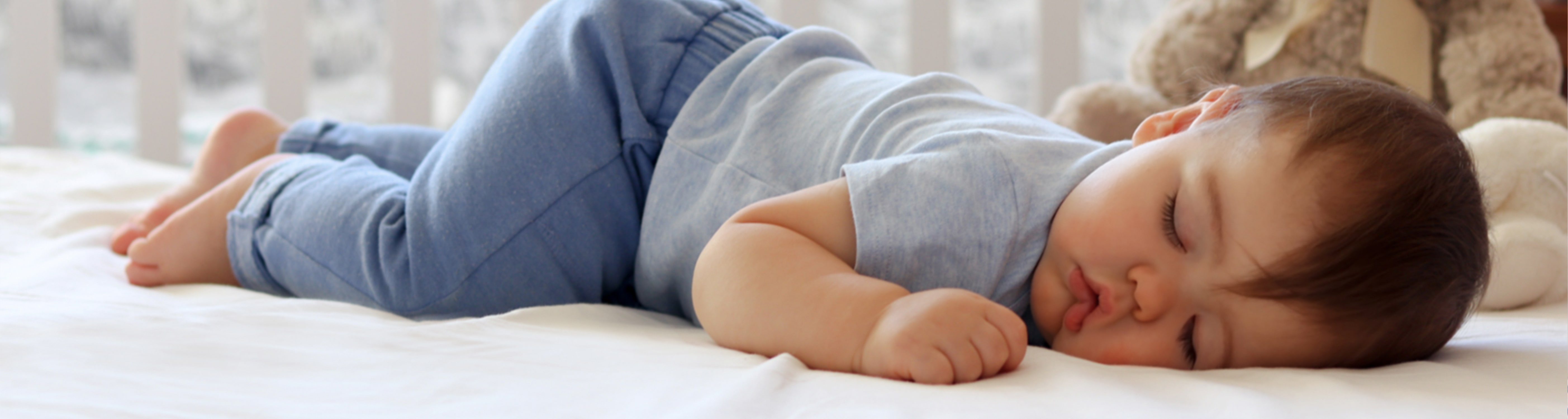 Bebeklerin Rahat Uyuması için Ne Yapmalı?