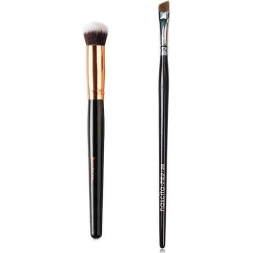 Nascita Oval Yapılı Kapatıcı Fırçası 136 ve Nascita Pro Açılı Eyeliner Fırçası 265 - Nascita