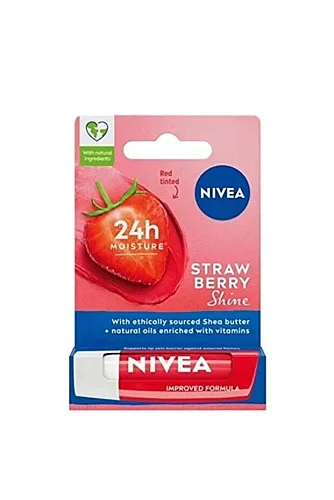 NIVEA Dudak Kremi 3ü Bir Arada Çilekli 4,8 gr Böğürtlen 4,8 gr Kiraz 4,8 gr - 4